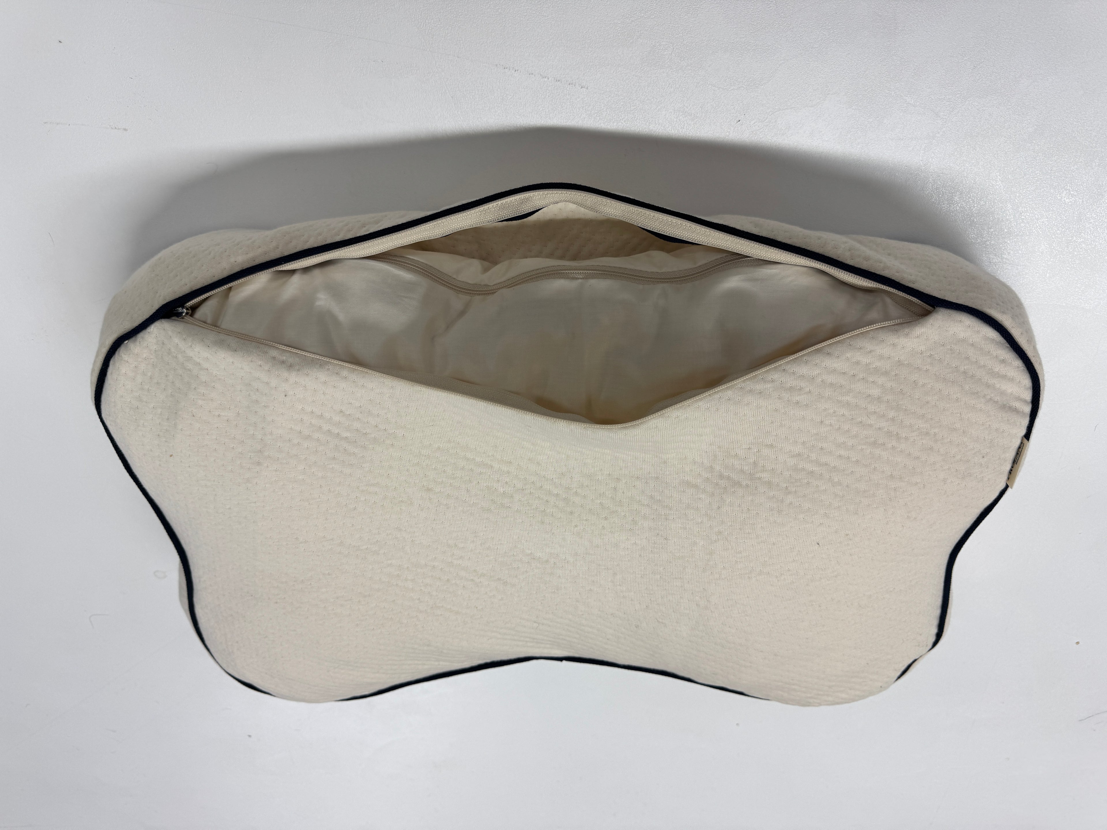 MyRevyve - Organic Butterfly Kissen